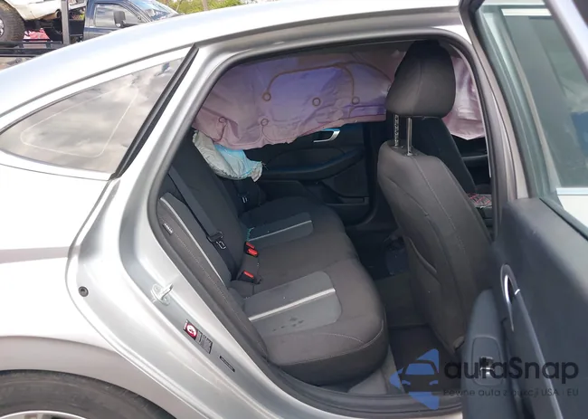 5NPEG4JAXLH003043: 42026152