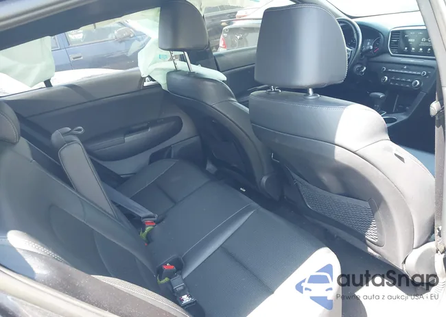 KNDP63AC6N7951163: 42026246