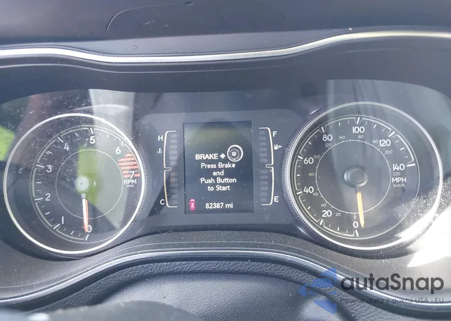 1C4PJLLB8LD648936: 42026366