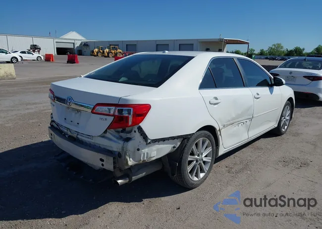 4T4BF1FK8CR241969: 42025752