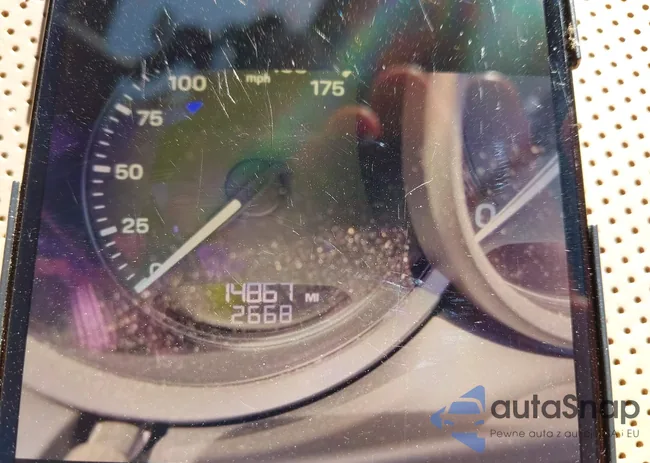 WP1AA2A51NLB02693: 42027198