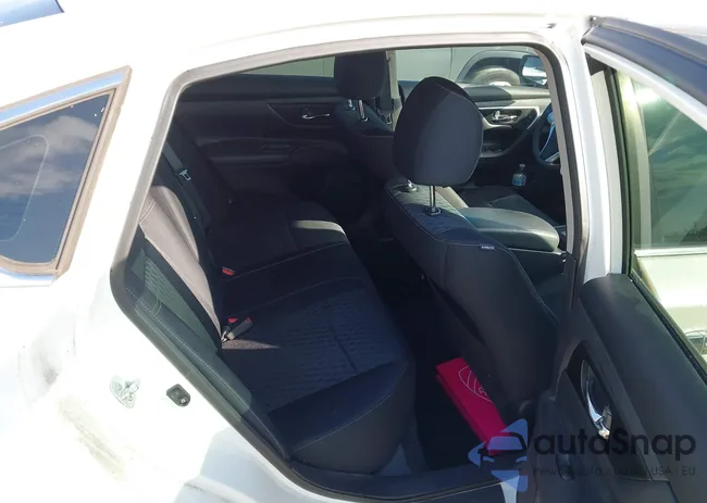 1N4AL3AP0GC111462: 42027248