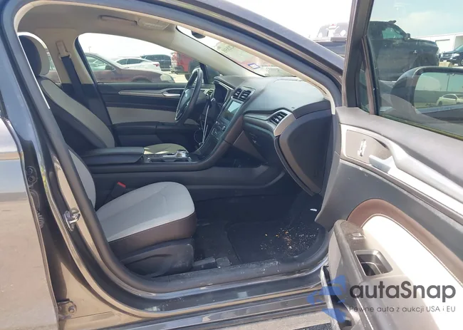 3FA6P0HD4LR180719: 42026598