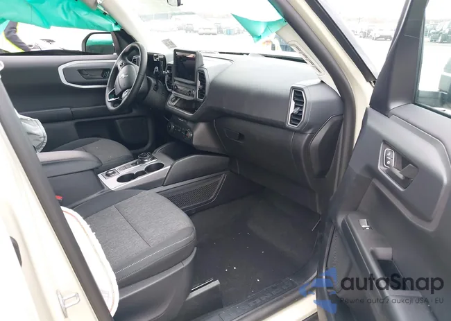 3FMCR9B64RRF67202: 42028035