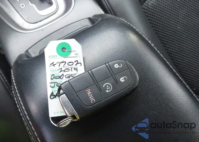 3C4PDDGG6KT859435: 42028341