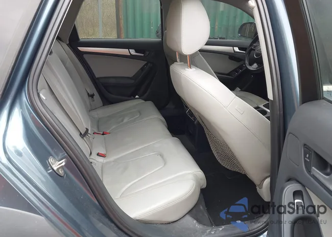 WA1UFAFL1FA052631: 42027600