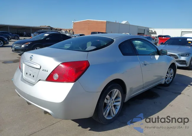 1N4AL2EP5DC202243: 42029318