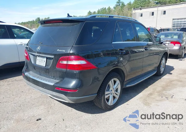 4JGDA5HB9CA059074: 42028443