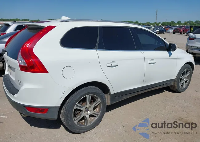 YV4902DZ0B2152733: 42029978