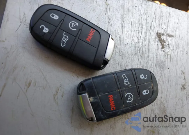 1C4RDJDGXPC582271: 42030003