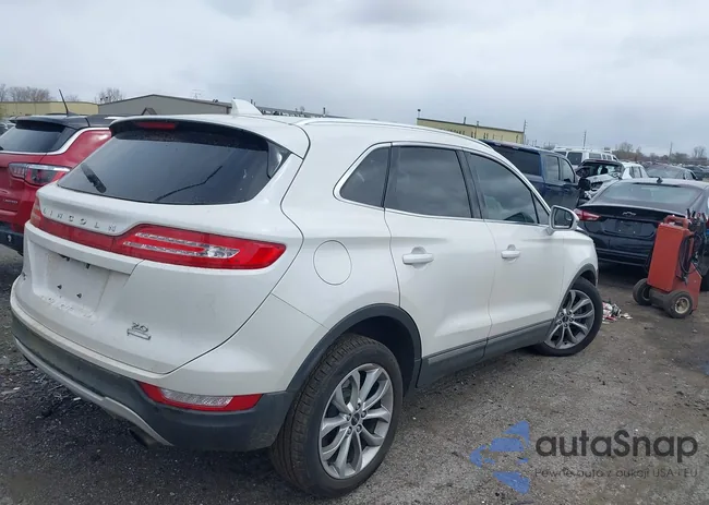 5LMCJ2C97GUJ30157: 42030163