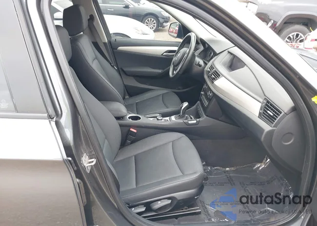 WBAVM1C51DVW42577: 42029627