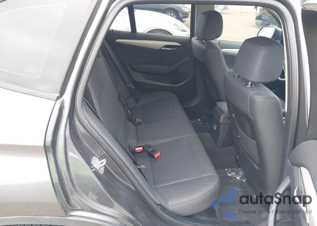 WBAVM1C51DVW42577: 42029627