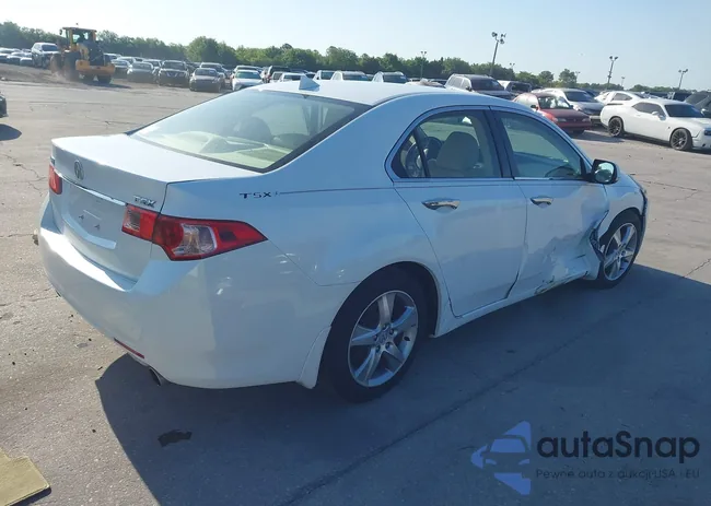 JH4CU2F4XCC002203: 42030840