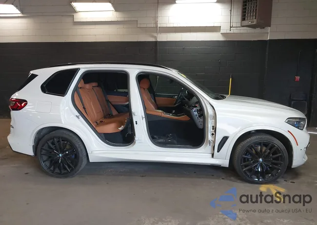 5UXCR4C00N9K56646: 42030862