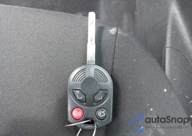 1FADP3F25HL338906: 42030933