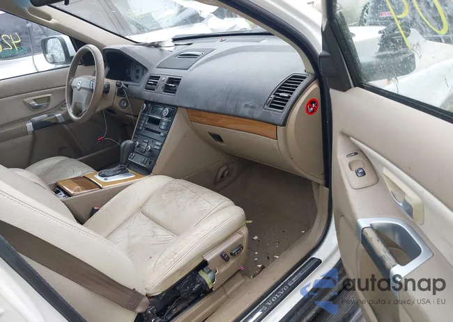 YV4CY982271377771: 42031404