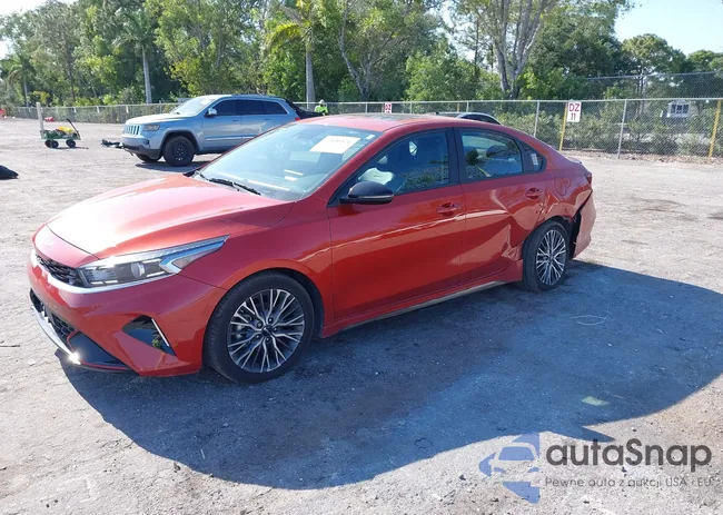 3KPF54AD2PE567445: 42030576