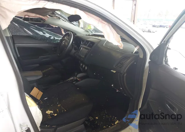 JA4APUAU9NU002722: 42031953