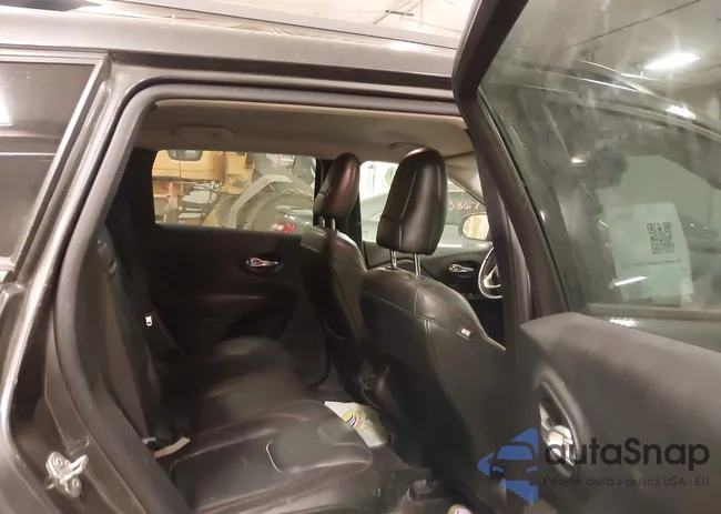 1C4PJMBSXFW525218: 42032130