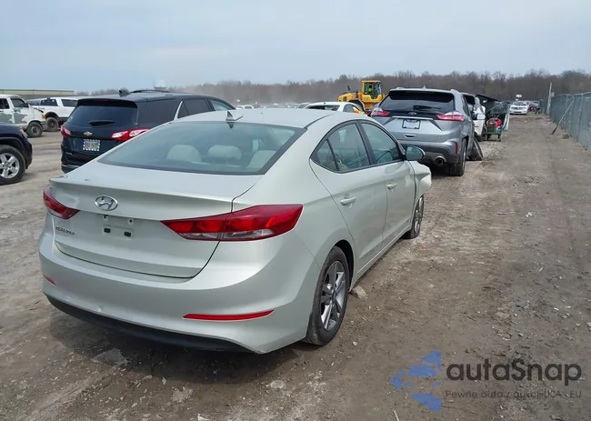 KMHD84LF4JU523481: 42032338