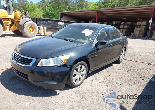 1HGCP26869A090586: 42032892