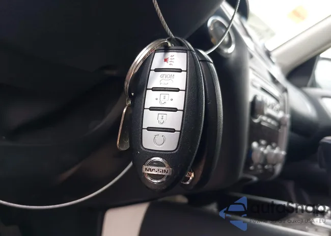 5N1CR2MN3EC601120: 42032446