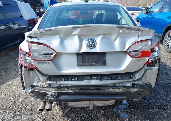 3VWDZ7AJ9BM367581: 42032765