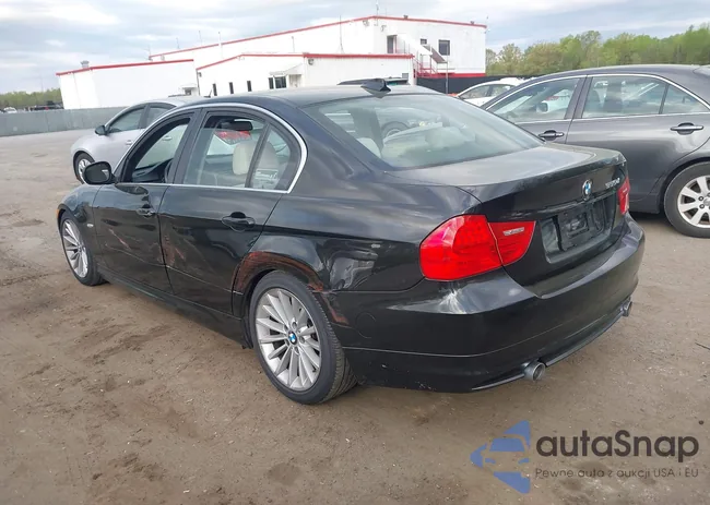 WBAPN7C50BA949929: 42034021