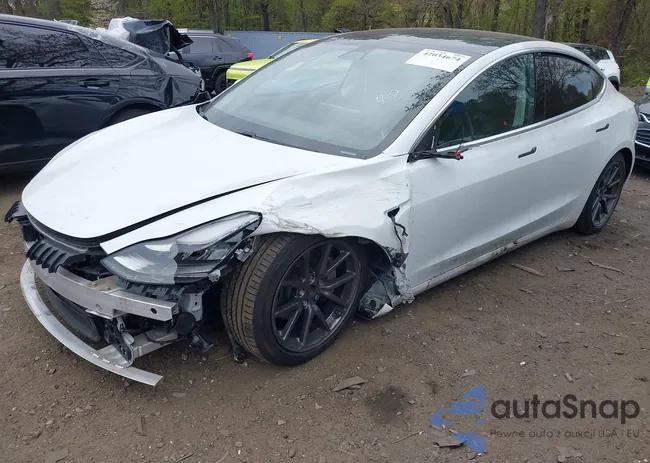 5YJ3E1EB0LF637491: 42034674