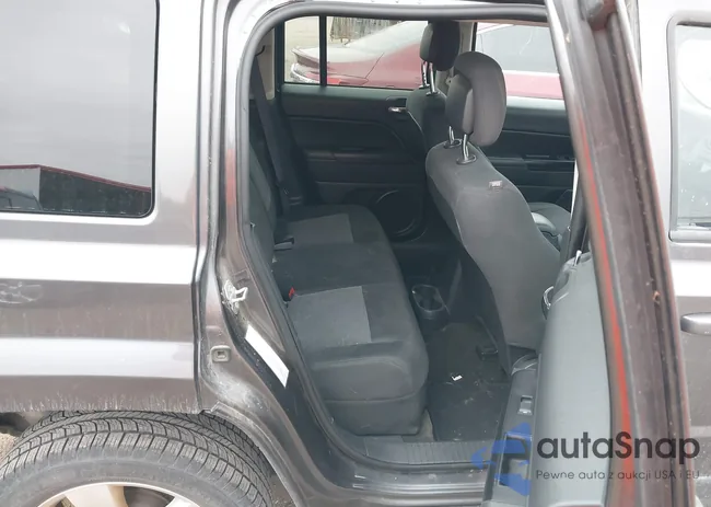 1C4NJRFB4GD617114: 42036037