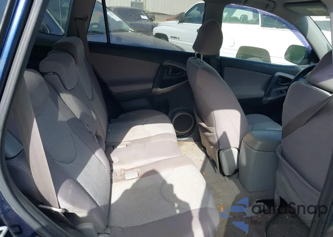 JTMBD33V775088452: 42036282