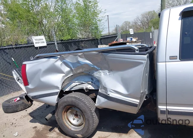 2GCEC19R3V1137448: 42036431