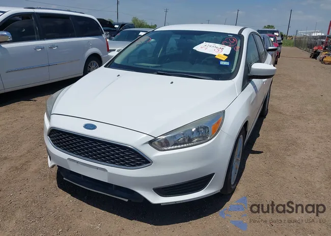 1FADP3F24JL279756: 42035648