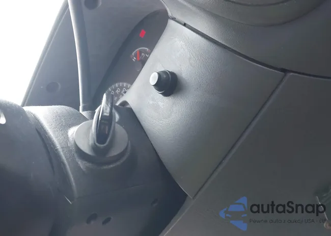 1FTZX1727YNB30615: 42037120