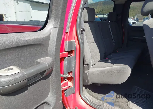 2GCEK19J281251703: 42037266