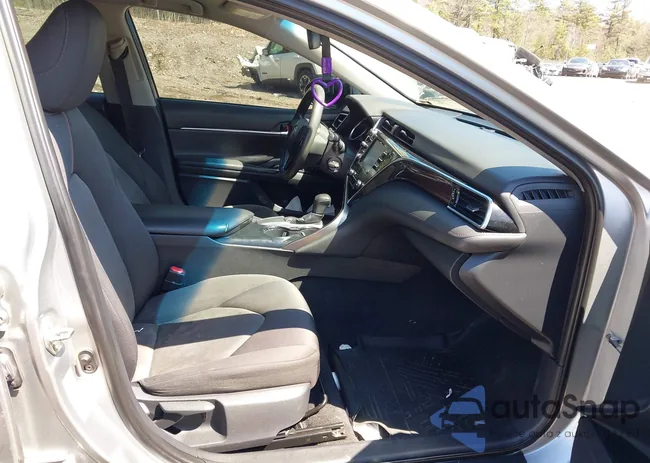 4T1B11HK9JU639341: 42037430