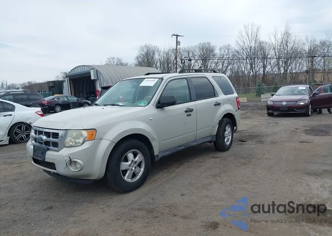 1FMCU93108KA26328: 42036496