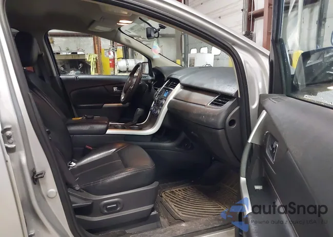 2FMDK3J99DBA43956: 42038077