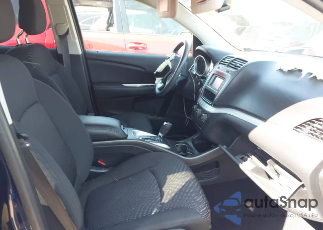 3C4PDCGB2HT676136: 42037568