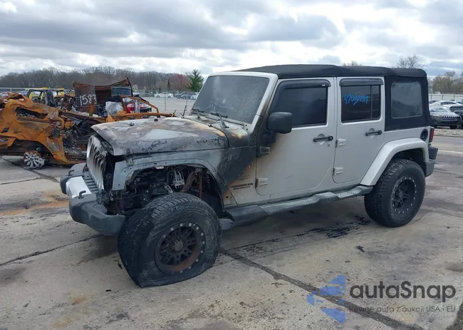 1J4HA5H13BL572234: 42037829