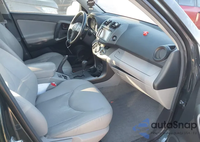 2T3YF4DV4BW065138: 42038464