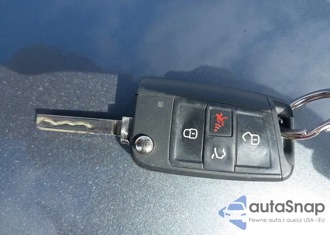 3VWC57BU4KM018358: 42038577