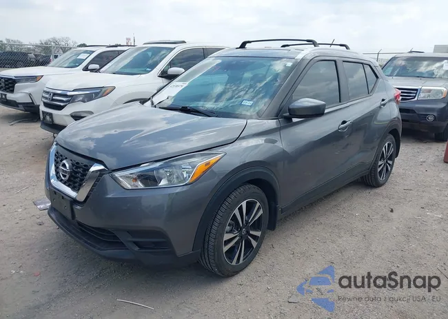 3N1CP5CVXLL553648: 42038579