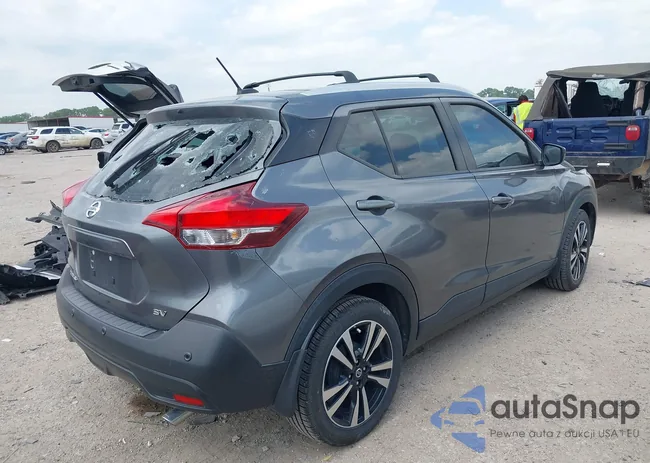 3N1CP5CVXLL553648: 42038579