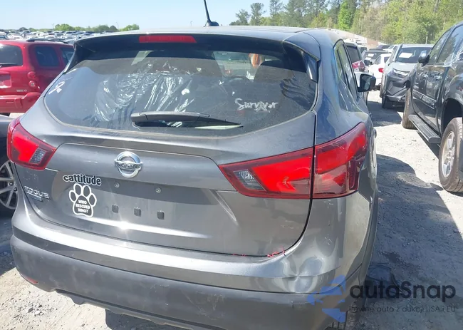 JN1BJ1CP8JW160553: 42039807