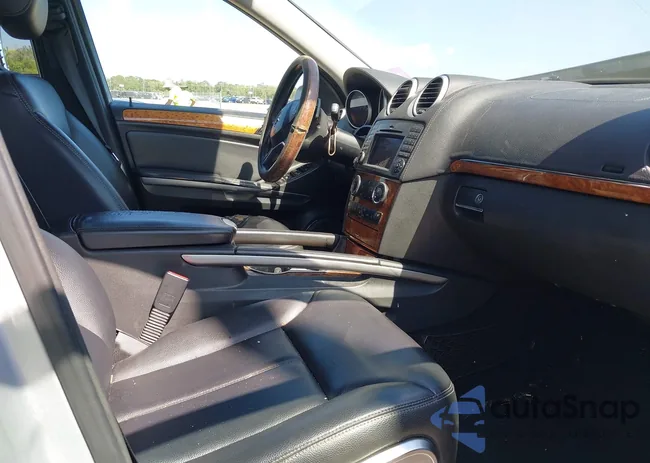 4JGBF71E89A451934: 42041370