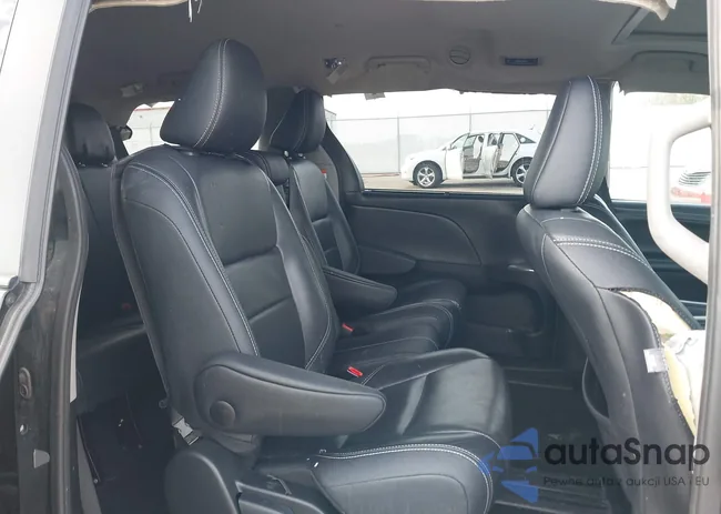 5TDXZ3DC5HS784243: 42040634