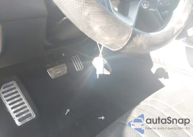 1HGCV1F4XMA125121: 42042165