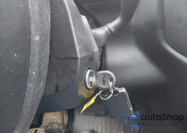 1GCPYCEF5MZ205577: 42042409